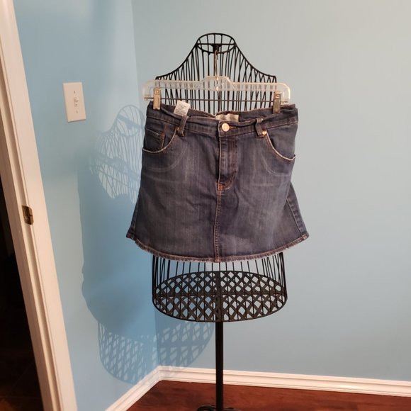 2 denim skirts from old navy size 16 price is for 2 skirts Two for the price of - Picture 2 of 11